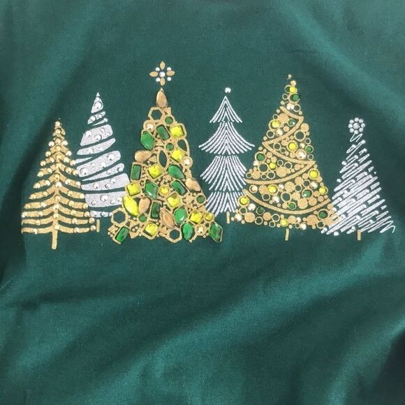 Plus Size Cotton Holiday Graphic Top - Picture 6 of 6